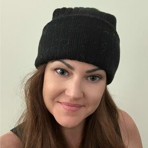 ZARA ✨ black ribbed cotton fold over or floppy winter snow hat beanie